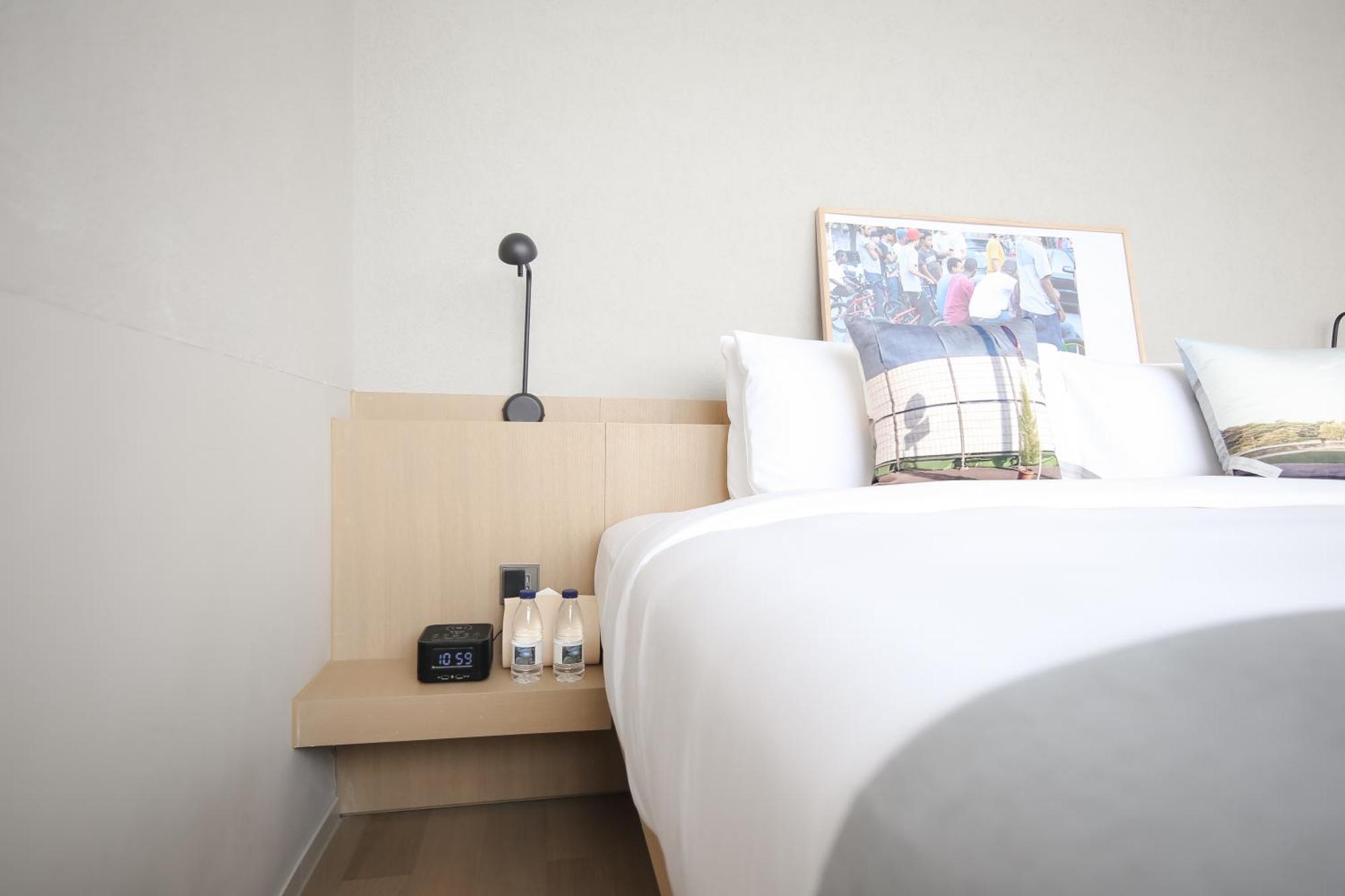 Read And Rest Hotel Пекин Экстерьер фото